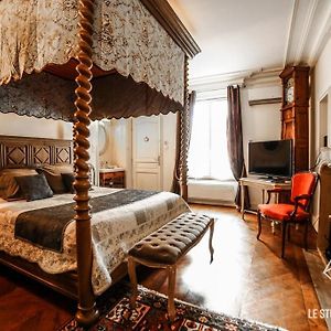 Apartment Renaissance